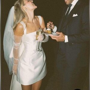 Elegant White Mini Dress